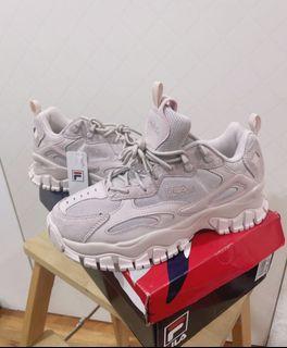 fila disruptor sizing reddit