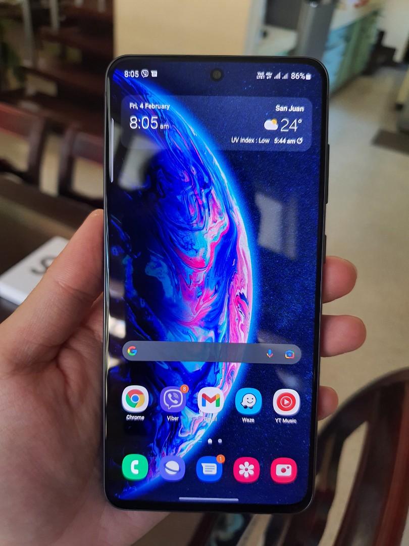 Galaxy S21 FE 5G 128gb black globe lock (Category: Samsung) located in San Juan City. Submitted by johntopherc (Listing ID 1141514154, Image 2). Description: For Sale Galaxy S21 FE 128gb globe lock (from my globe postpaid plan) Black 34999 Got the item from my globe postpaid plan recontracting Received Feb 1 Opened to check the item and setup but will not use because i already have a phone Complete with: Box Manuals Charging cable Sim ejection to
