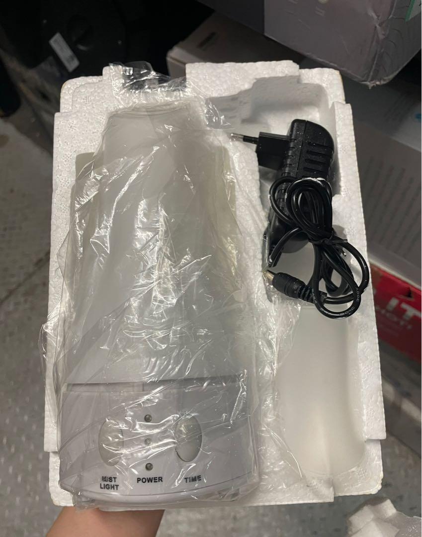 Health Air Water Aroma Diffuser (Category: Air Purifiers & Dehumidifiers) located in Pasay City. Submitted by meostore (Listing ID 1141583482, Image 2). Description: Item is in great condition, with box and manual. 220v and ready to use. Pm for more details..