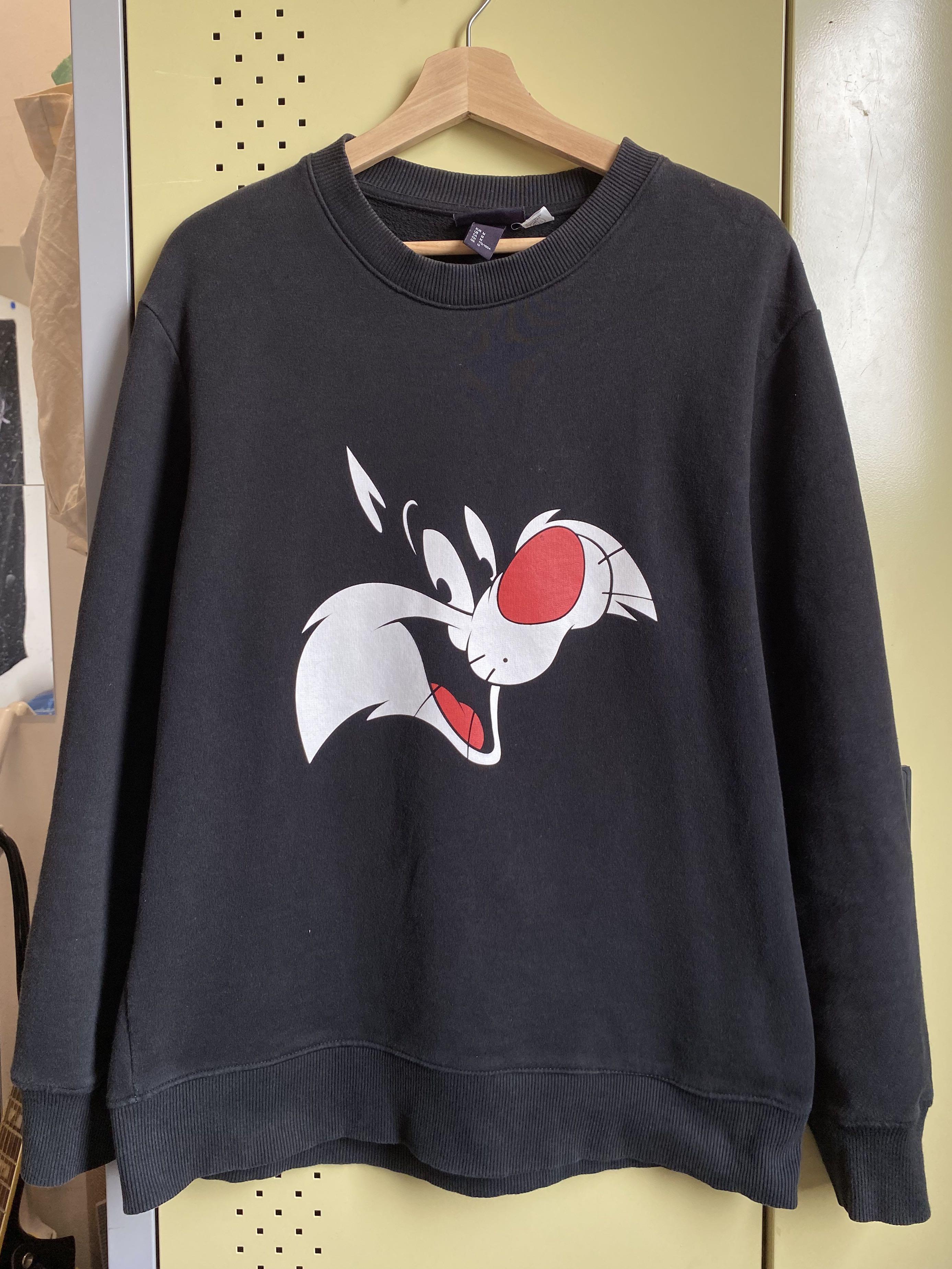 H M SWEATSHIRT LOONEY TUNES SYLVESTER Men s Fashion Tops Sets