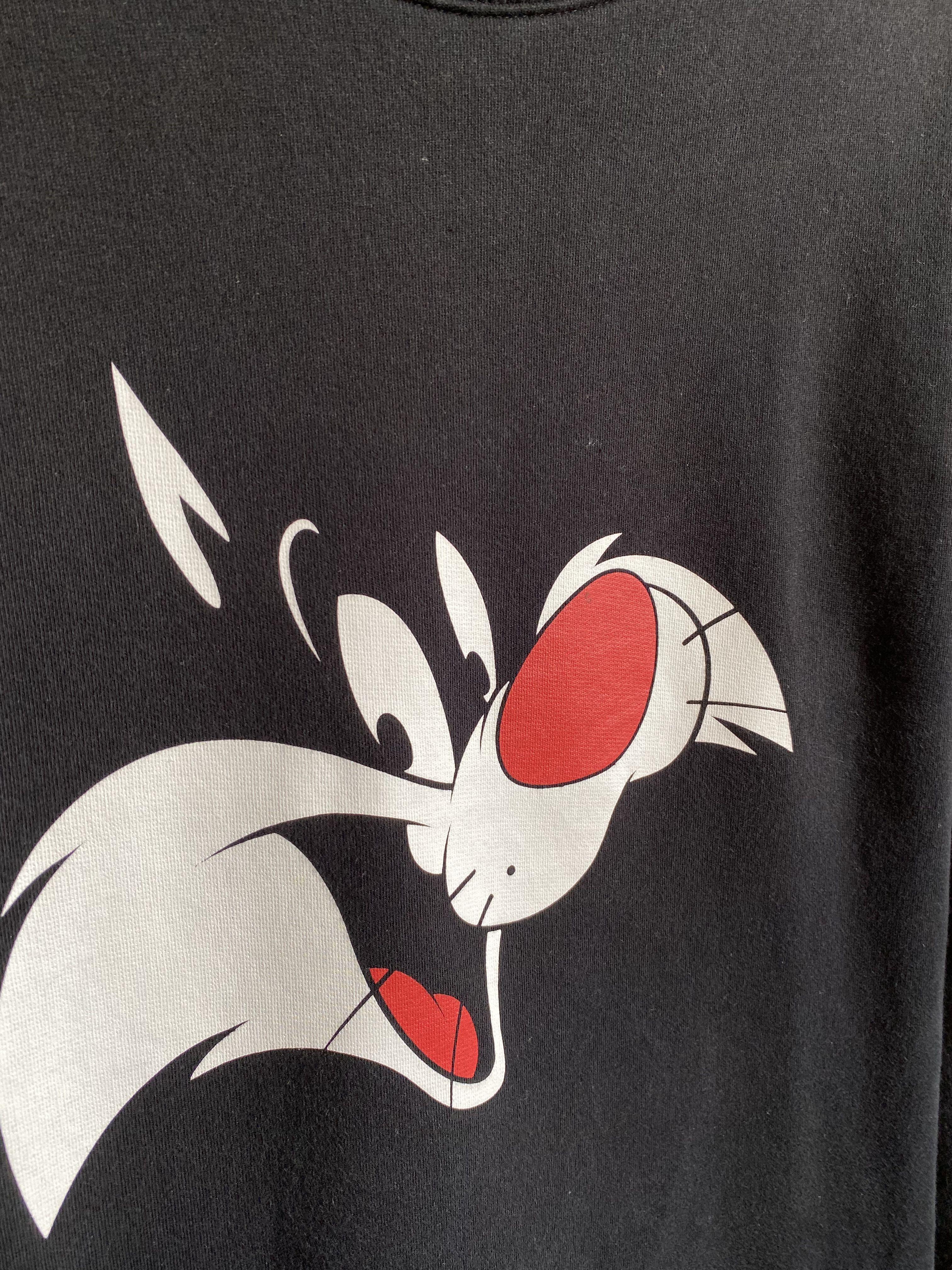 H M SWEATSHIRT LOONEY TUNES SYLVESTER Men s Fashion Tops Sets