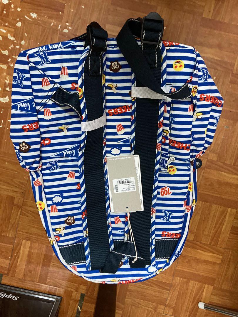 KIPLING BACKPACK （分類：手袋及銀包）位於 Hong Kong。 由 ry8838 提交（商品編號 1141627669，圖片 2）。簡介： 全新 100%真貨 多格數，袋側2邊有細袋可裝雜物。