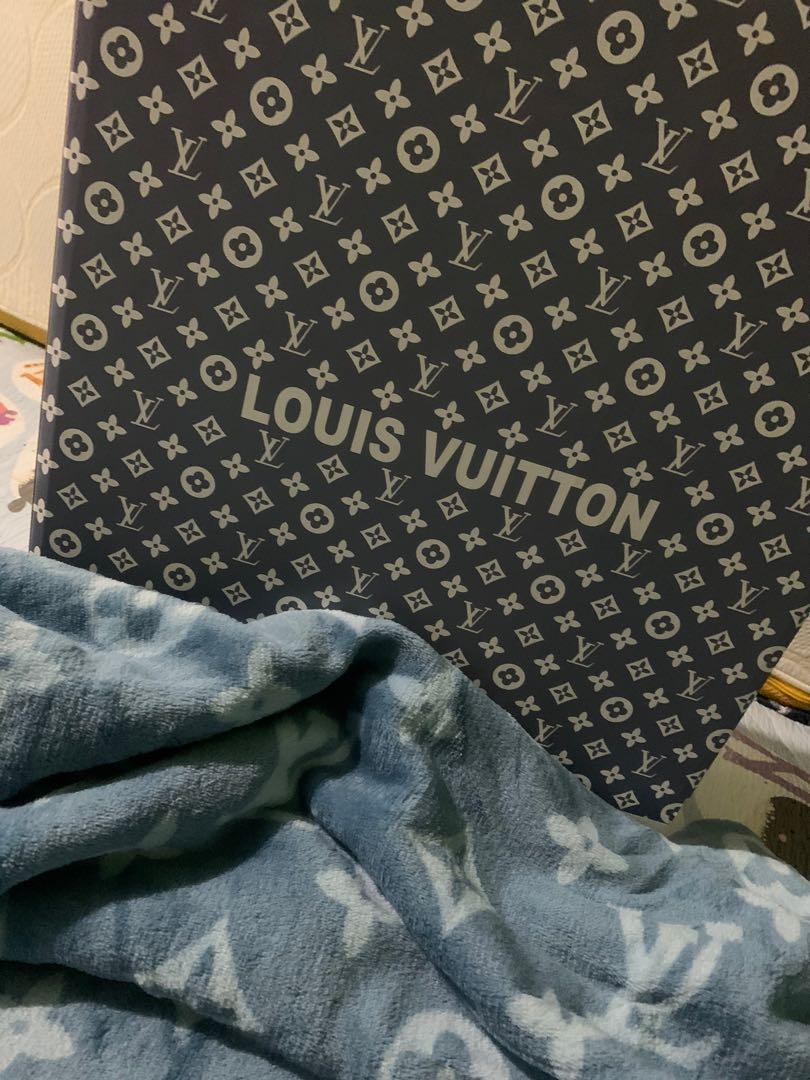 Louis Vuitton A Grimaus Vail Blanket Bag  Bukowskis