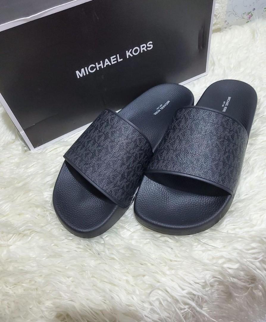 Michael Michael Kors Flip Flops  Slides for Women  Shop Now on FARFETCH