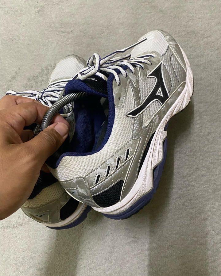 Mizuno hot sale shoes chicago