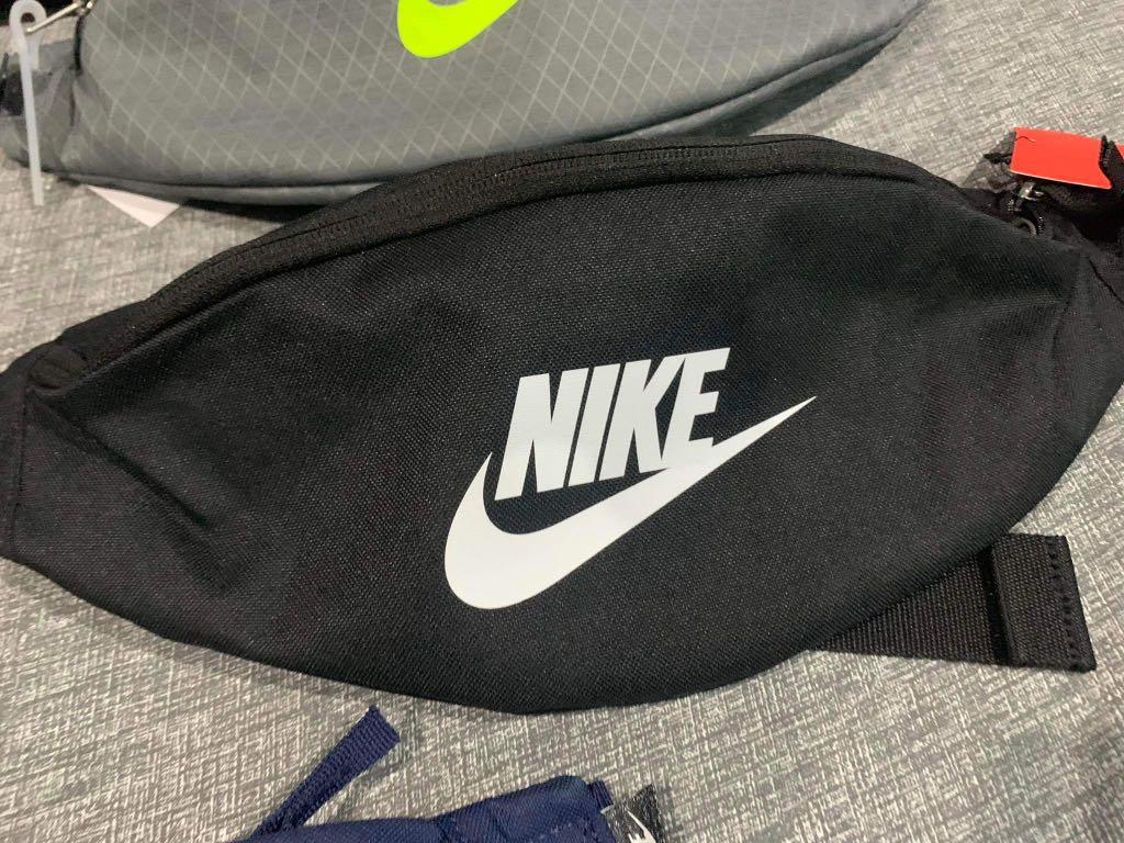 Nike Belt bag Original, Men's Fashion, Bags, Belt bags, Clutches and Pouches on Carousell