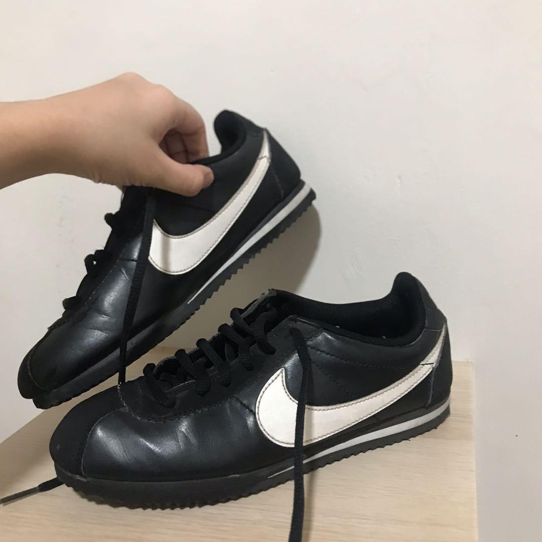 nike cortez size 6