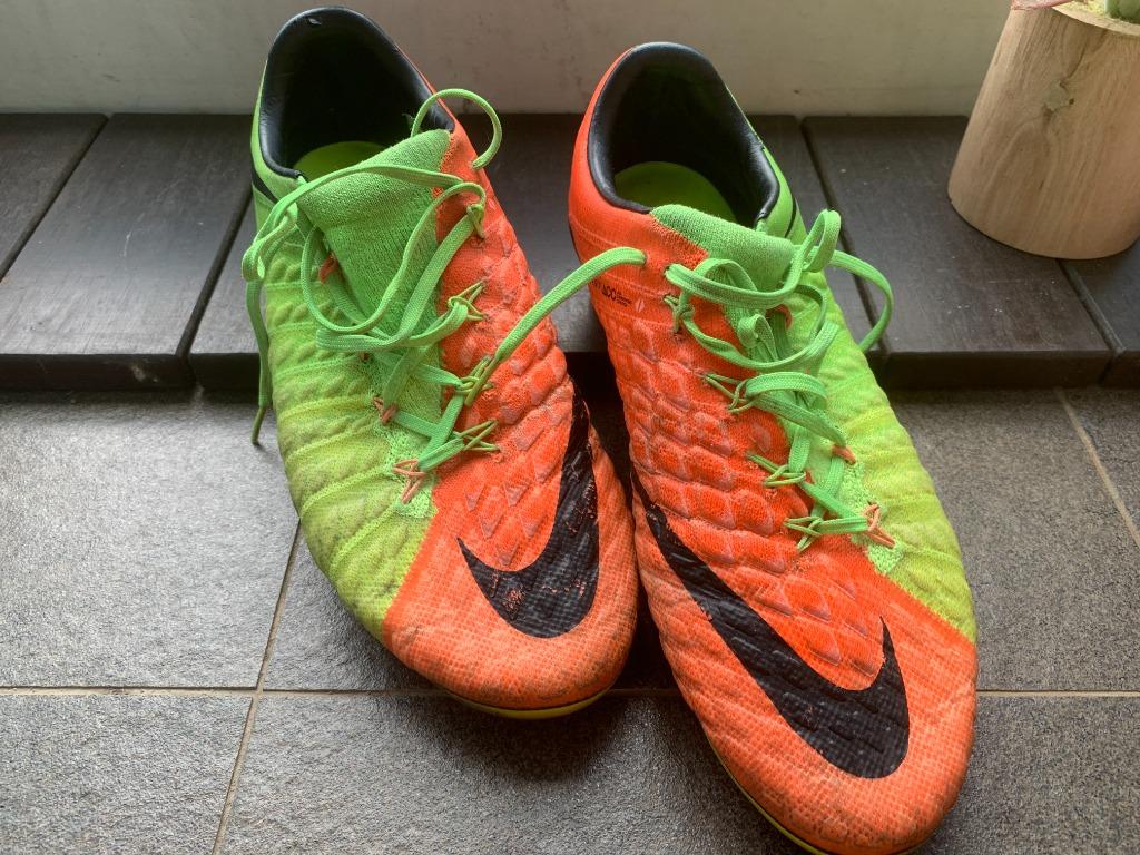 Nike hypervenom phantom 42 top