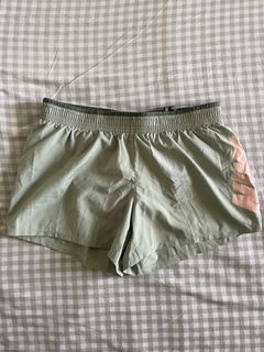 (Category: ) located in . Submitted by inyoung84 (Listing ID 1141522421, Image 1). Description: .