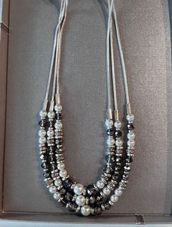 (Category: ) located in . Submitted by leena_chic (Listing ID 1138514021, Image 1). Description: .