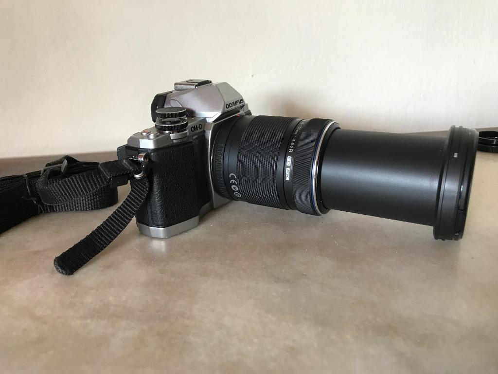Olympus Mirrorless Camera, Photography, Cameras on Carousell