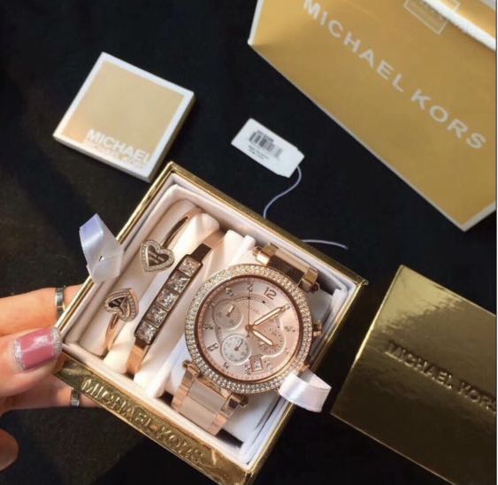 Original Michael Kors MK5896 three piece set watch Luxury