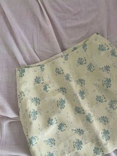 (Category: ) located in . Submitted by pairpares (Listing ID 1141518457, Image 1). Description: .