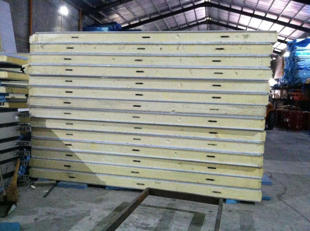 POLYURETHANE PANELS PLAIN/RIB, Furniture & Home Living, Home ...