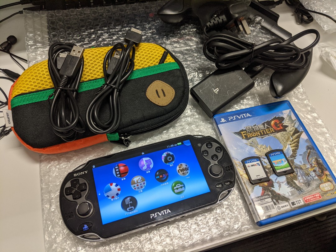 期間限定送料無料】 PS Vita2000用 USB 乾電池式充電アダプタ discoversvg.com