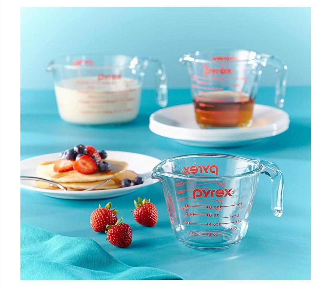 Pyrex Measuring cup 3 pieces, Furniture & Home Living, Kitchenware