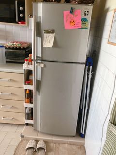 (Category: ) located in . Submitted by ____okok (Listing ID 1141565313, Image 1). Description: .