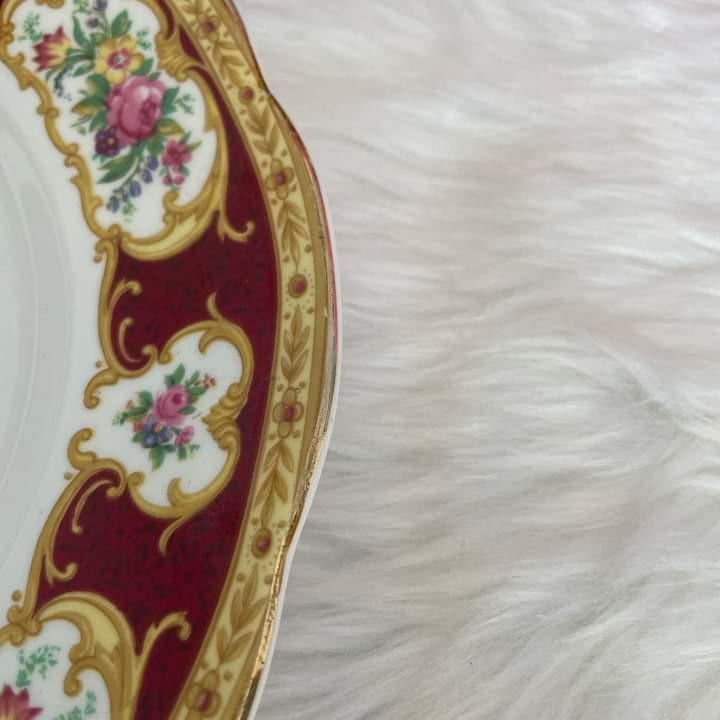Royal Albert lady Hamilton Platter (Category: Other Kitchenware & Tableware) located in Pasig City. Submitted by glam_things (Listing ID 1141518848, Image 2). Description: Royal Albert Lady Hamilton 14 1/2” Platter in good condition. P5300 only. Send us a direct message to inquire💖 *Please note that we are selling vintage and most probably used pieces unless stated brand new. We buy items in bulk and they might have different back-stamps. You ma