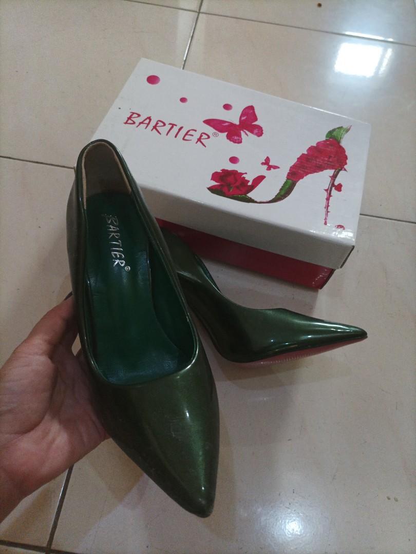 Shoes Heels green, Fesyen Wanita 