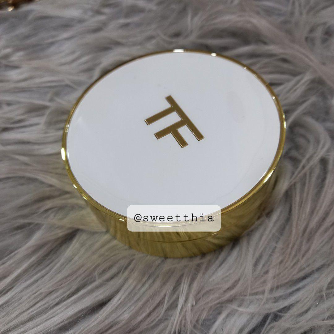 TOM FORD Soleil Glow Tone Up Foundation Hydrating Cushion Compact Authentic  New In Box, Beauty & Personal Care, Face, Makeup on Carousell