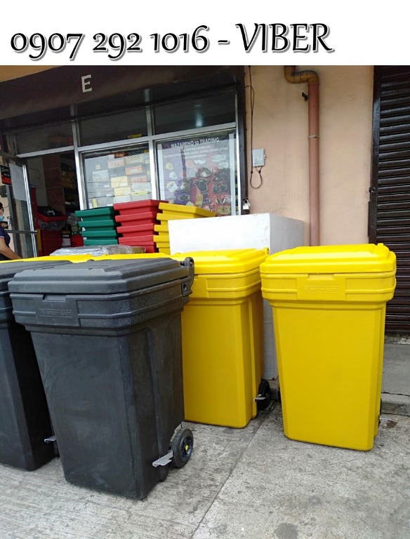 trash bin 35 Roller king, Furniture & Home Living, Cleaning & Homecare