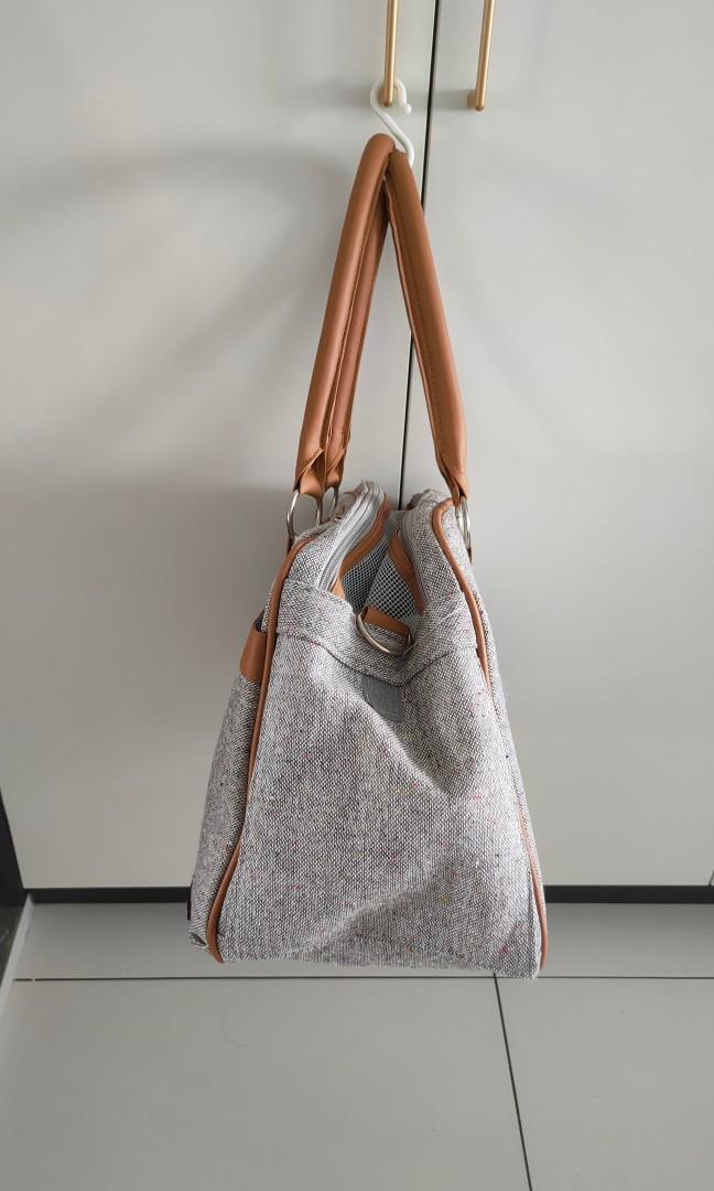 Friends on tour dog carrier sale