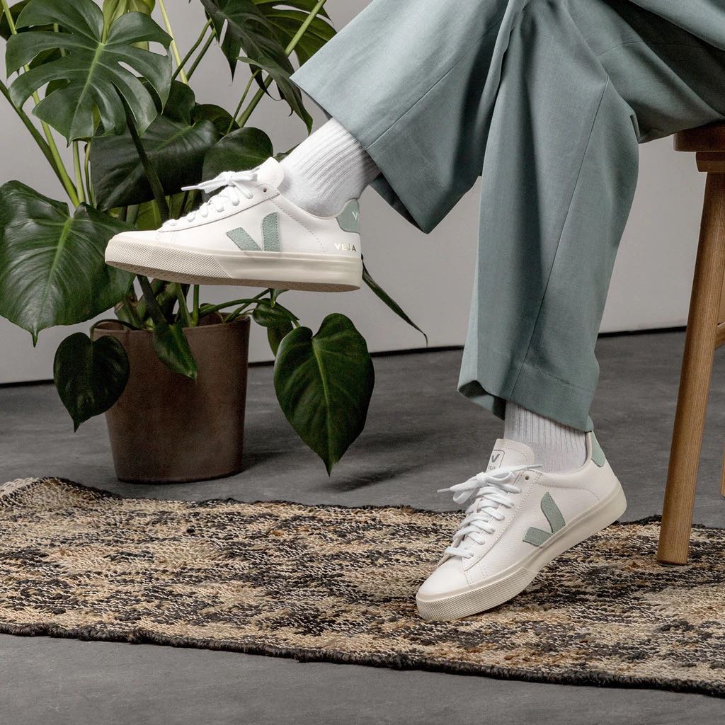 VEJA campo chromefree extra-white
