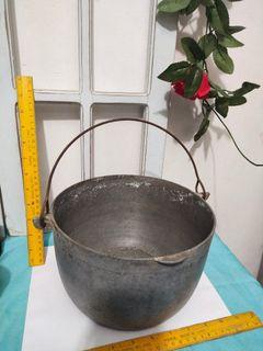 vintage Cooking Pot---Lid missing---No holes!/1960s era/Nice collectors item!
