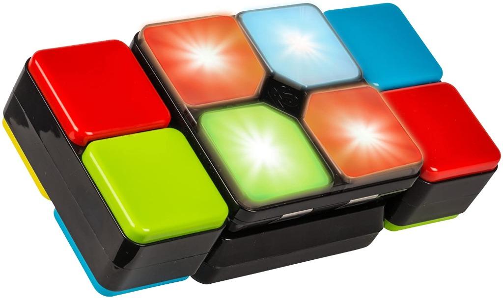 4 Game modes Age 8+ Character Options Flipslide Flip Slide Match 