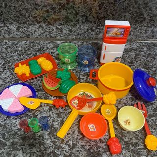 （分類：）位於 。 由 vintage.treasure.hunt 提交（商品編號 1141726998，圖片 1）。簡介： 。