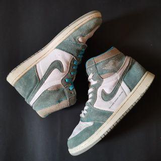 ✨CLEARANCE✨ (8.5UK) Nike Air Jordan 1 High