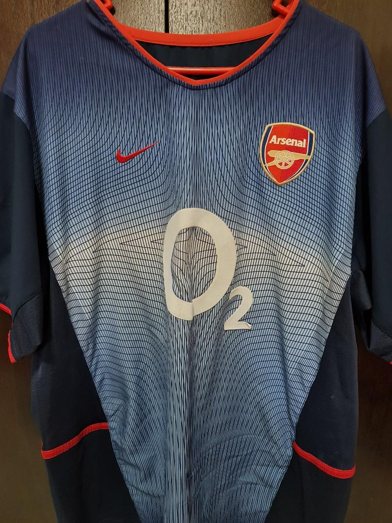 Arsenal shirt deals 2002