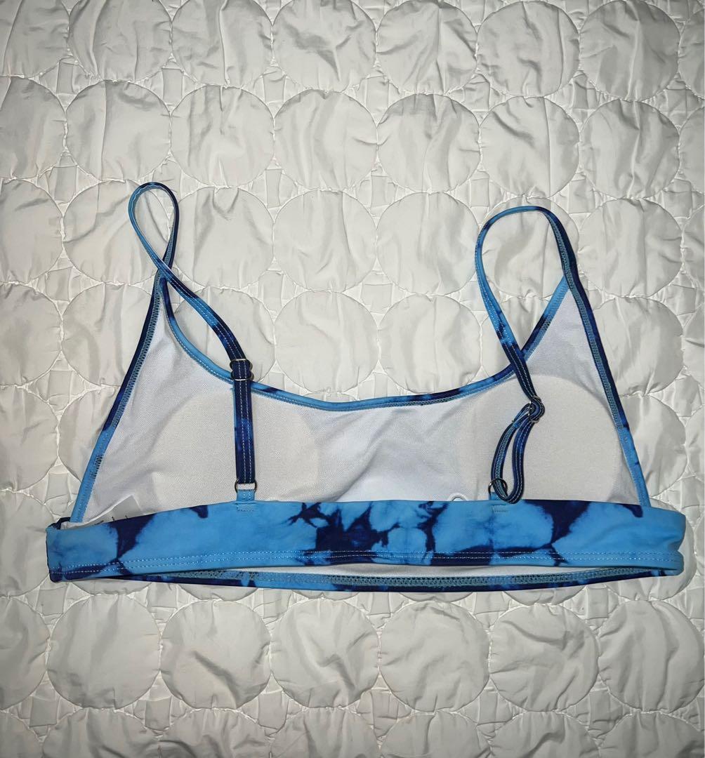 Blue bikini with pads, Women's Fashion, Swimwear, Bikinis & Swimsuits