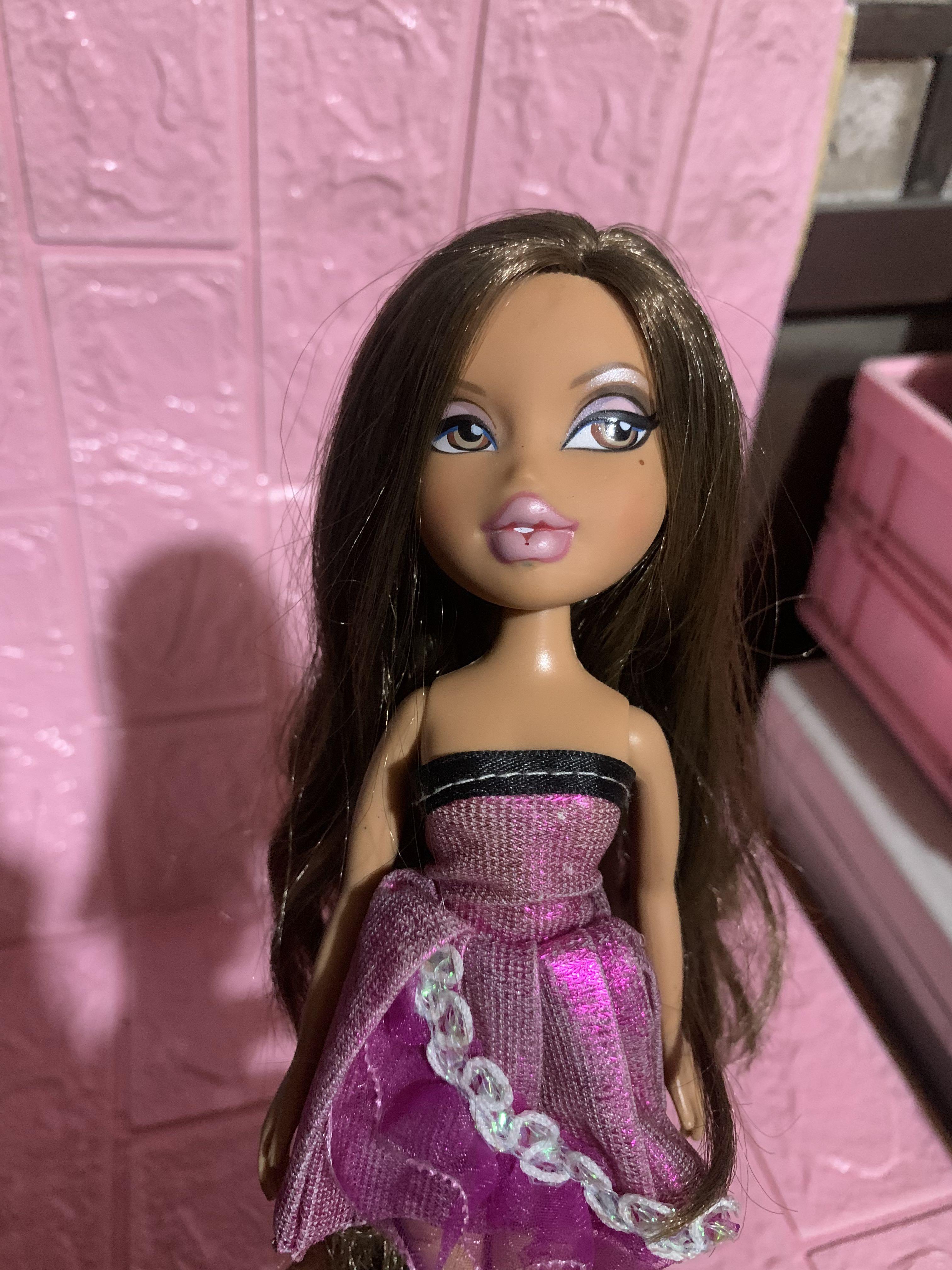 Bratz Party Yasmin, Hobbies & Toys, Toys & Games on Carousell