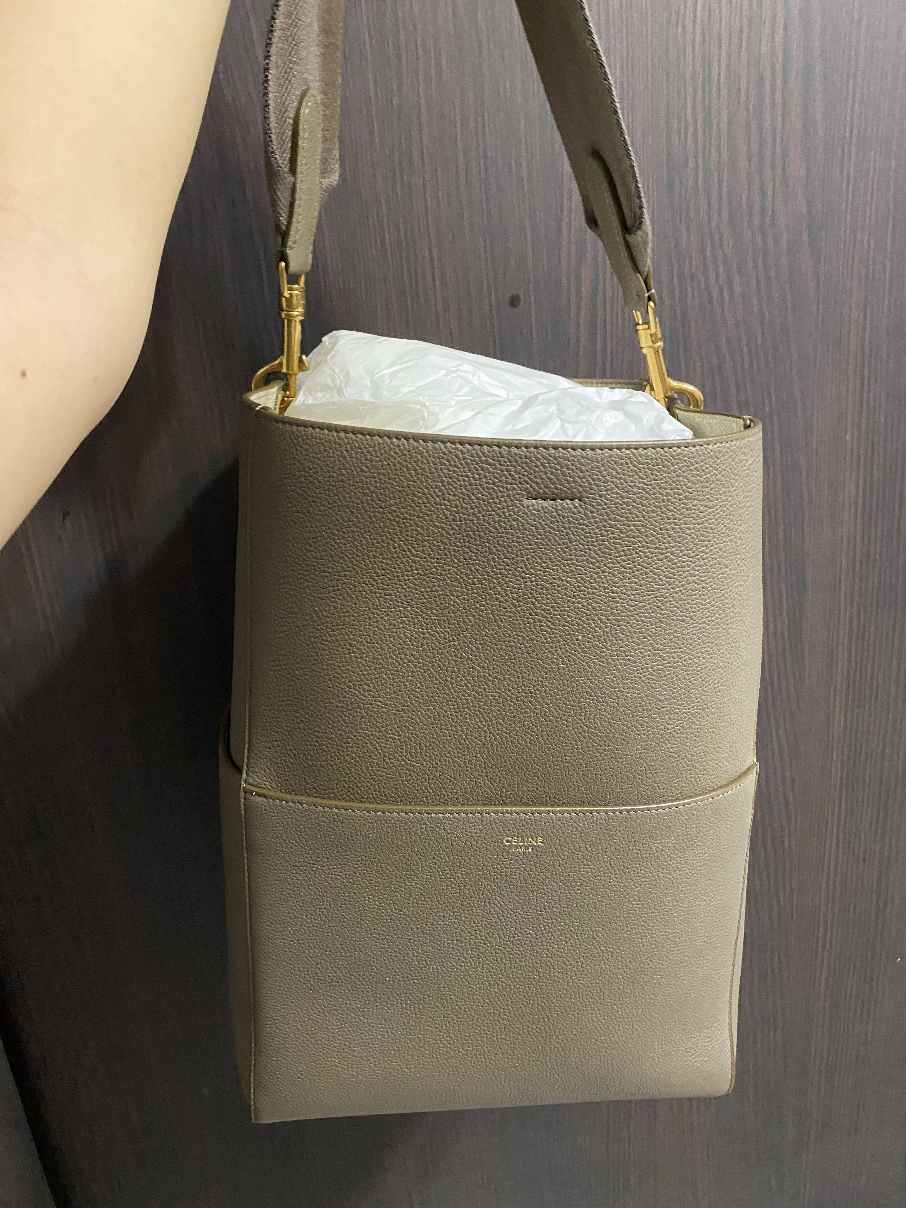 Celine sangle seau bag
