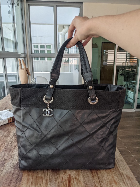 Chanel Paris Biarritz Tote Bag MM 14808194 Black-Canvas, Women's Fashion,  Bags & Wallets, Tote Bags on Carousell