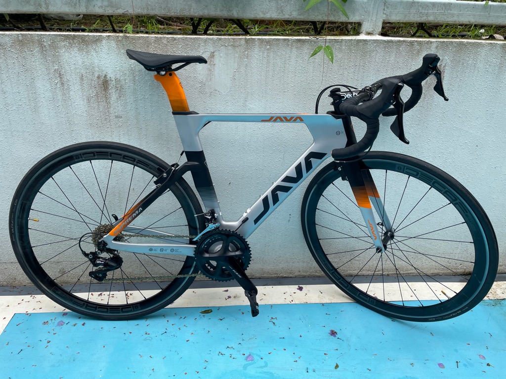 Java suprema carbon 700c road bike deals