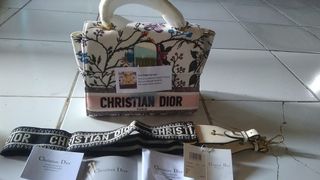(Kategori: ) berada di . Dikirim oleh Stuffbynara (ID iklan 1141735908, Gambar 1). Deskripsi: .
