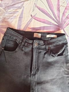(Category: ) located in . Submitted by onzshop (Listing ID 1141705961, Image 1). Description: .
