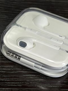 （分類：）位於 。 由 kinnnnn1 提交（商品編號 1141783099，圖片 1）。簡介： 。