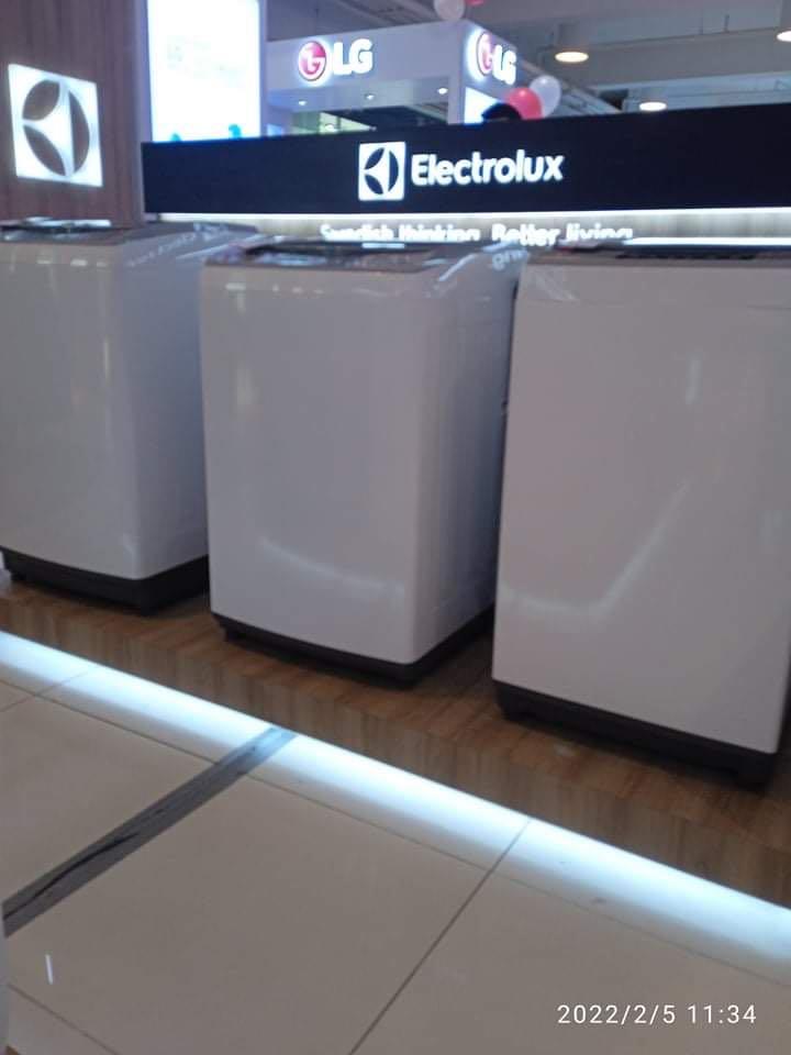 ELECTROLUX TOP LOAD WASHING MACHINE (Category: Washing Machines and Dryers) located in Quezon City. Submitted by maryann5721 (Listing ID 1141818533, Image 1). Description: ELECTROLUX TOP LOAD WASHER * Gentle tumble, clothes stay in shape * Time-saving, shorter wash cycles * Quiet, durable and energy saving EWT7588H1WB 7.5 kgs: 14,300 EWT8588H1WB 8.5 kgs: 16,900 EWT9588H1WB 9.5 kgs: 17,900 EWT0H88H1WB 10.5 kgs: 19,500 EWT0H88M1SB 10.5 kgs: 20,500 