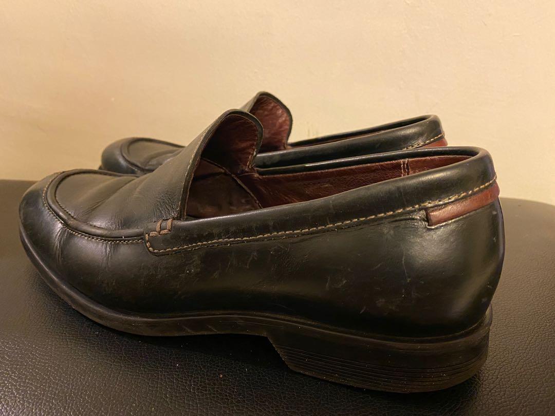 Fossil loafers