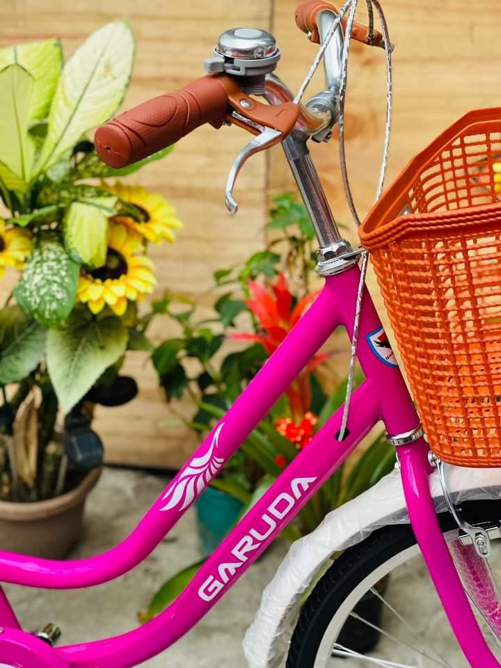 GARUDA EMPRESS "24/26er Japanese bike, Sports Equipment, Bicycles