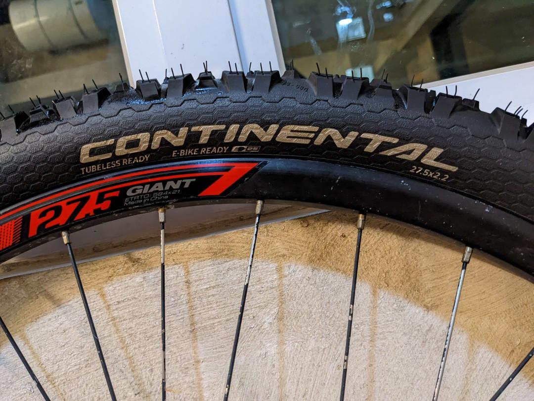 Giant 27 5 MTB Front Wheel With New TrailKing Tyre Sports Equipment giant-27-5-mtb-front-wheel-with-new-trailking-tyre-sports-equipment