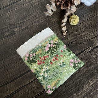 (Category: ) located in . Submitted by theclosetcampaign (Listing ID 1096584175, Image 1). Description: .