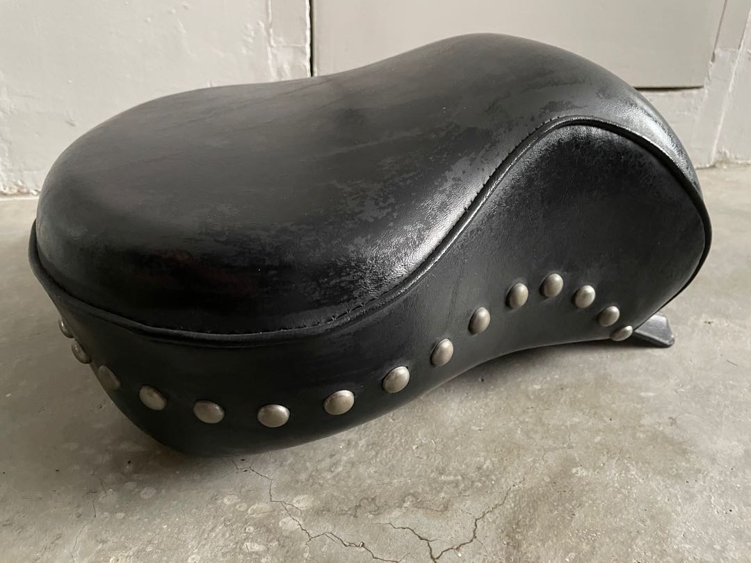 Harley Davidson Passenger Seat Heritage Softail Classic, Motorcycles