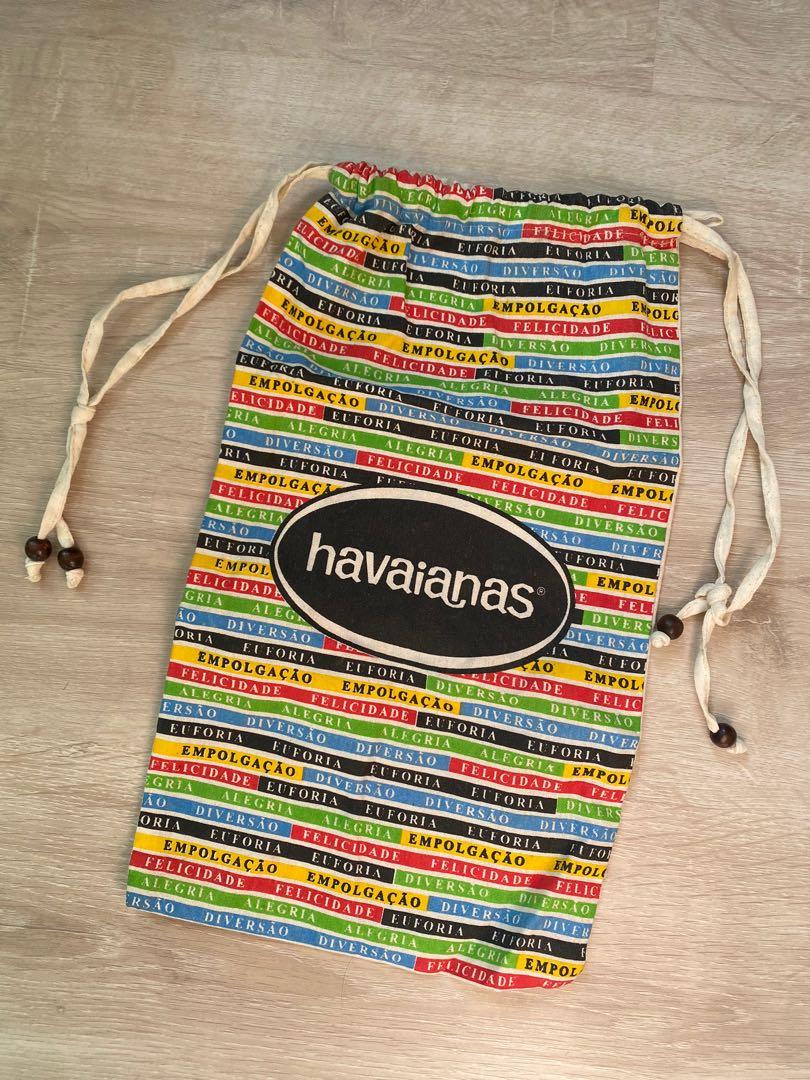 Havaianas drawstring bag (medium) (Category: Looking For) located in Pasay City. Submitted by going.minimalist. (Listing ID 1141782765, Image 1). Description: .