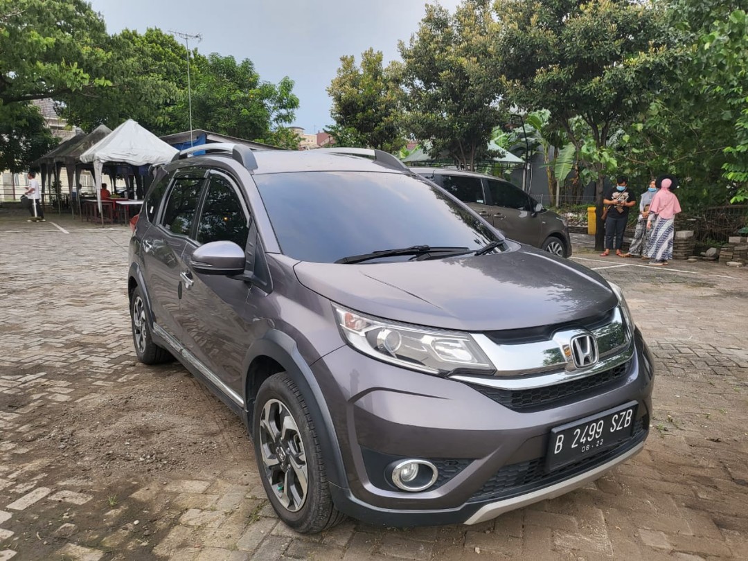 Honda brv hot sale e mt