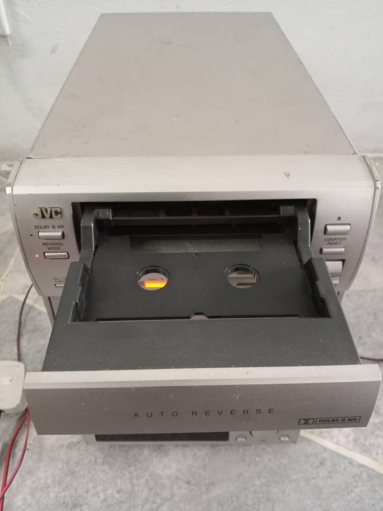 Jvc compact component system extd5, Audio, Portable Music Players on