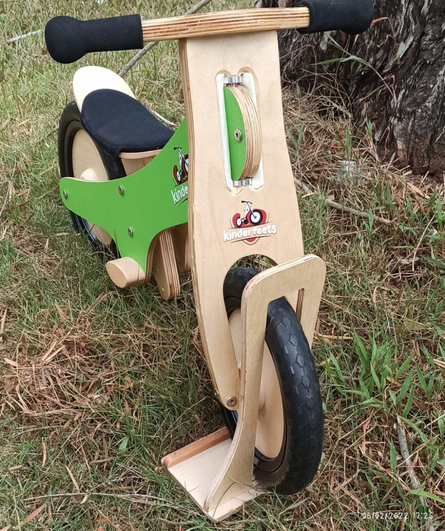 Kinderfeets Wooden Balance Bike, Sports Equipment, Bicycles & Parts